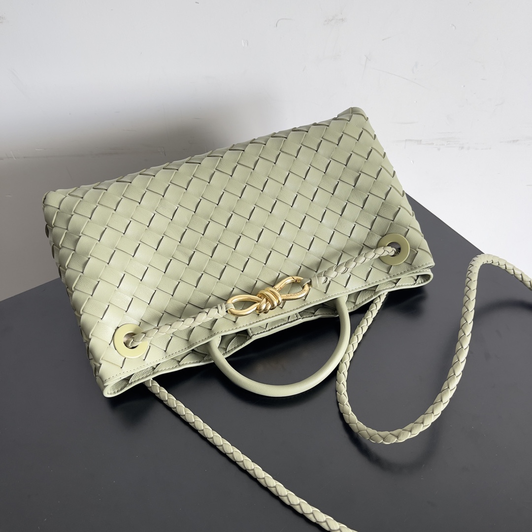 Bottega Veneta Shopping Bags